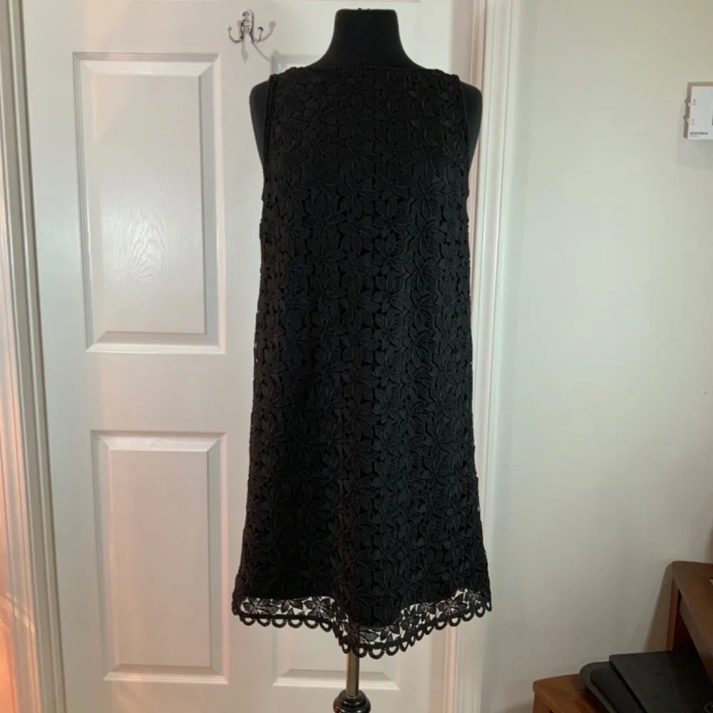 Kate Spade Leaf Lace Black Sleeveless Shift Dress Size 8